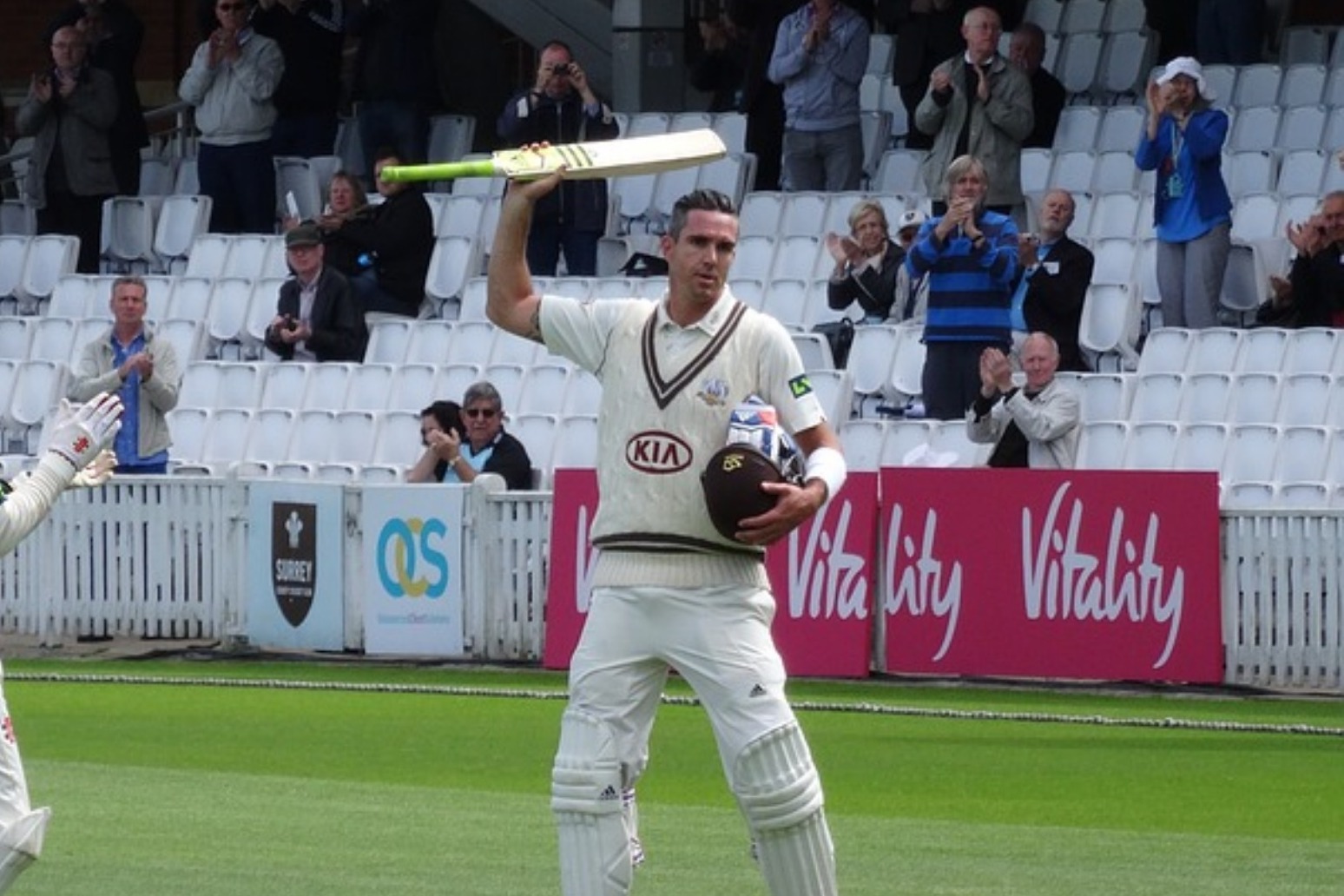 Former England batsman Pietersen calls time on playing career 